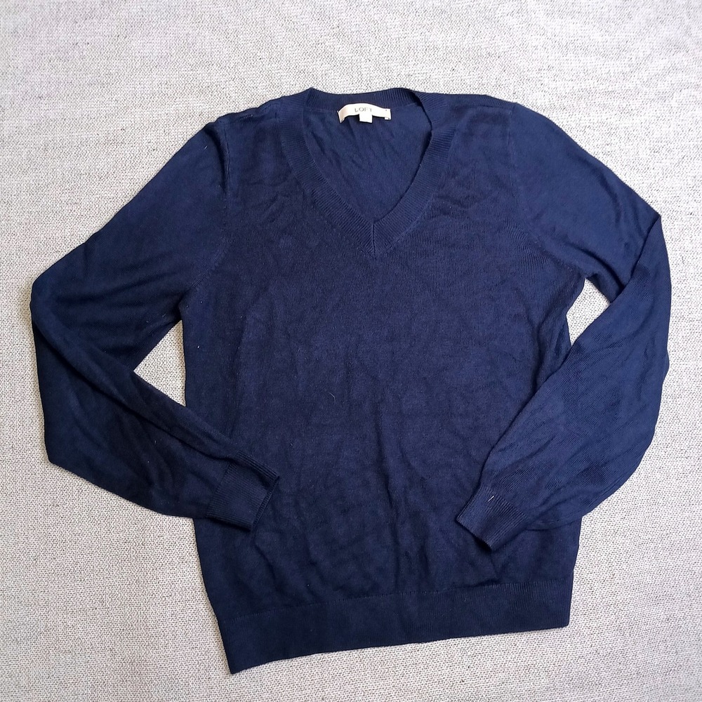 LOFT V-Neck Sweater Womens Medium Navy Blue Excellent Lightweight Knit Staple